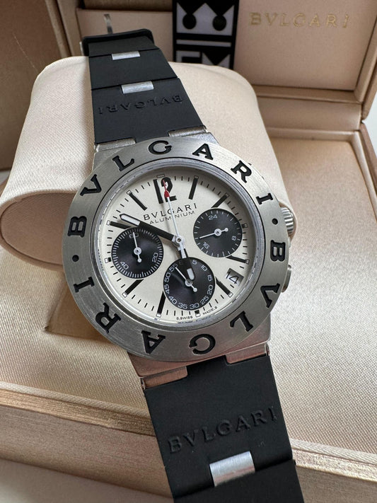 https://images.tcdn.com.br/img/img_prod/1346550/bvlgari_aluminium_717_1_4b9c98669e6c4f64a7ac8ba1487c4c6a.jpeg